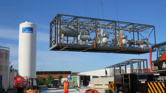 Oplevering centrale ammoniak installatie bij Elburg Foods
