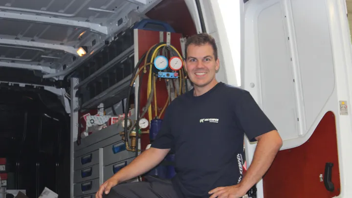 Service Engineer
